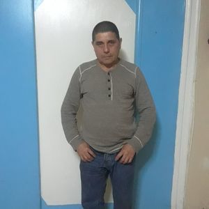 Meet your Posher, Gregorio